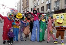 Tahta Bacaklı Kadın Kiralama İzmir Organizasyon Palyaço Servisi
